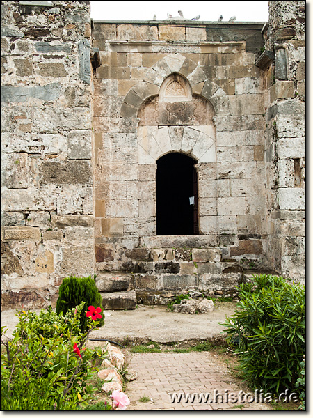 Karawanserei Sarapsa-Han in Pamphylien - Eingang zur Moschee an der Ost-Seite