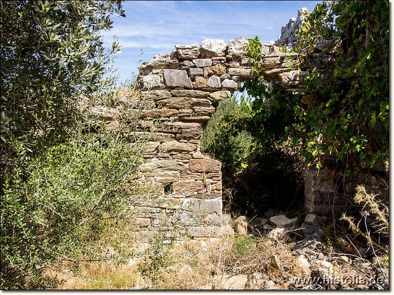 Bargylia in Karien - Reste eines byzantinischen Gebäudes am östlichen Fuß des Siedlungshügels