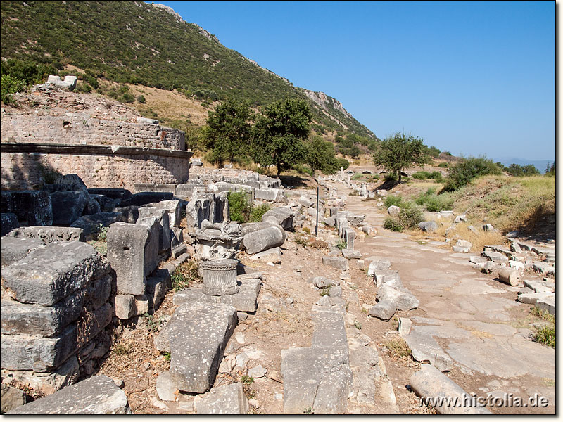 Ephesos in Karien - Eine Nebenstraße im Stadtgebiet südlich der Staats-Agora von Ephesos