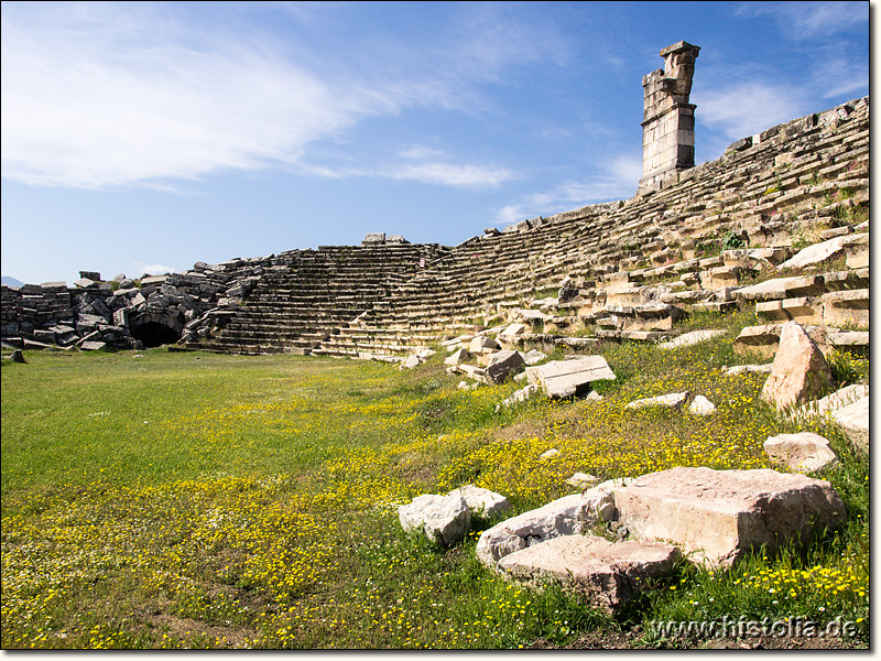 Kibyra in Karien - Zuschauerränge im großen Stadion von Kibyra; Blick nach Süden