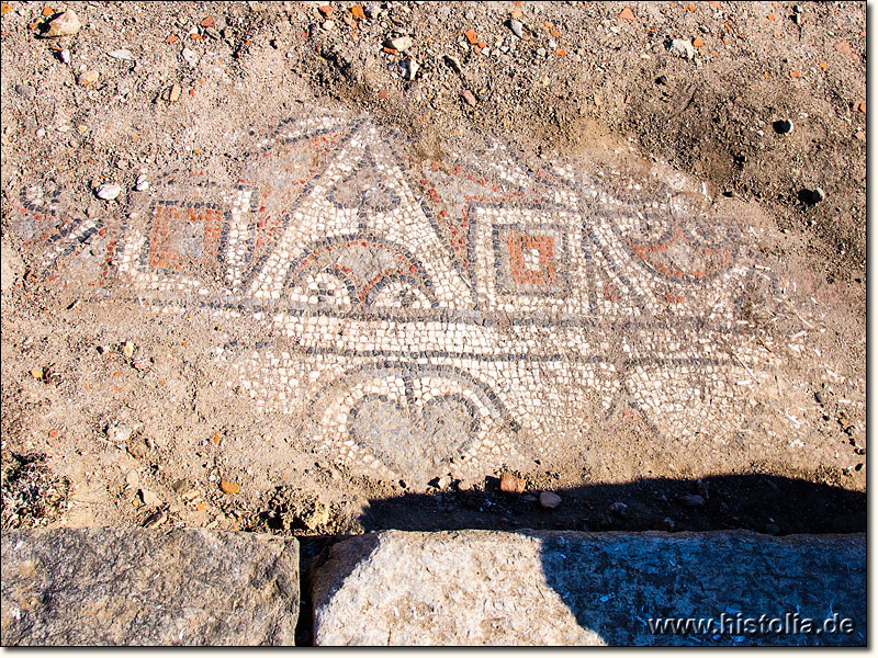 Knidos in Karien - Farbiges Bodenmosaik aus einer Basilika (E) am Nordhafen