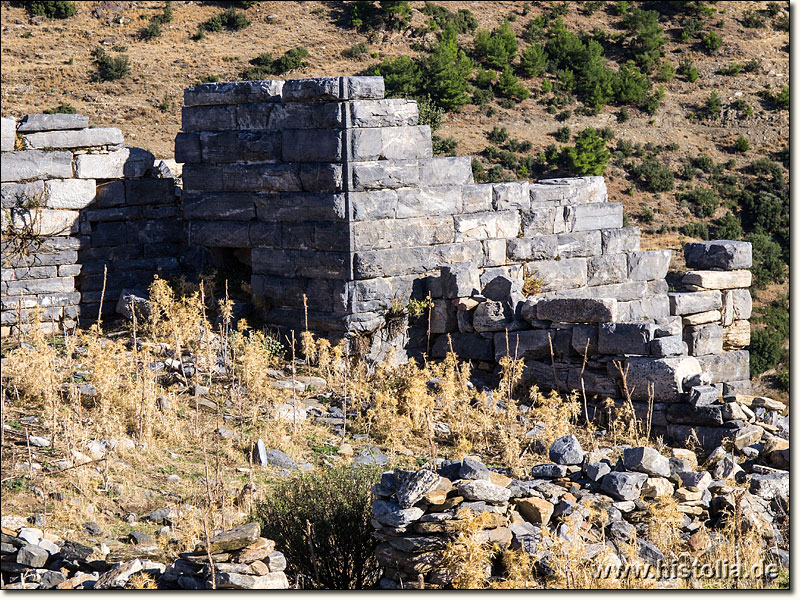 Priene in Karien - Ein Wachturm auf der Akropolisfestung von Priene