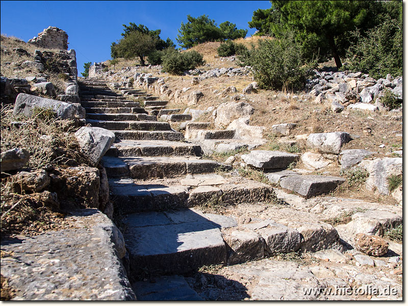 Priene in Karien - Treppenaufgang vom Osttor zur 'Hauptstraße' von Priene