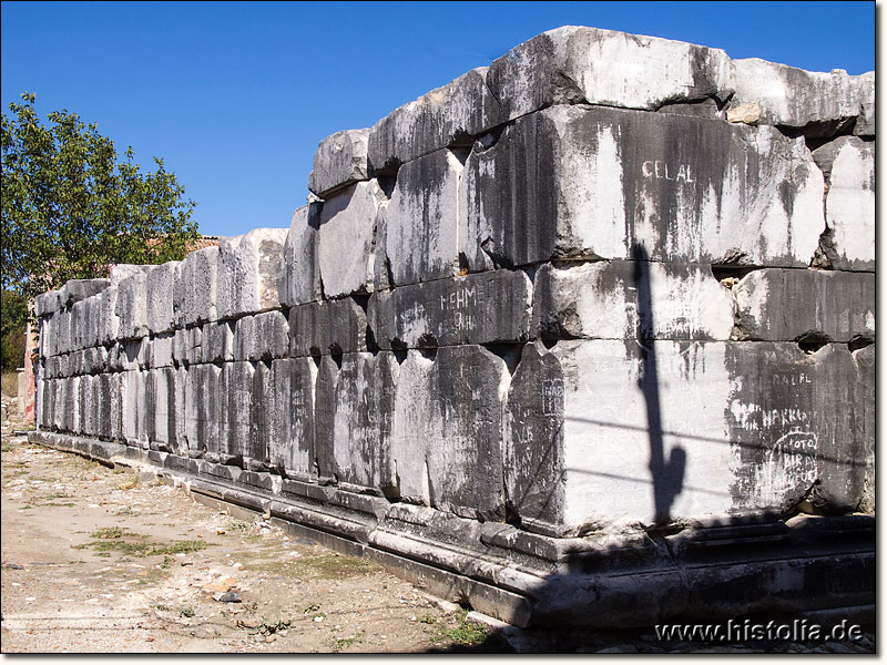 Stratonikeia in Karien - Eine Außenmauer des Bouleuterions von Stratonikeia