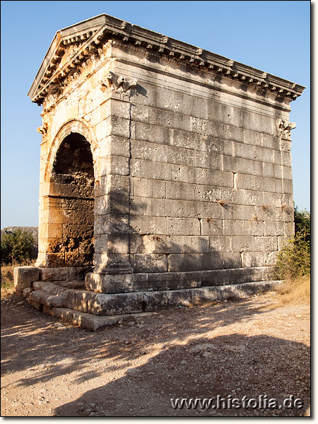 Elaiussa-Sebaste in Kilikien - Das große Grabhaus in der Nord-Nekropole von Elaiussa-Sebaste