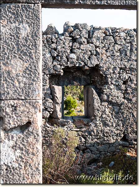 Laertes in Kilikien - Westlicher Eingang zum Wachturm, Fenster auf der Ost-Seite