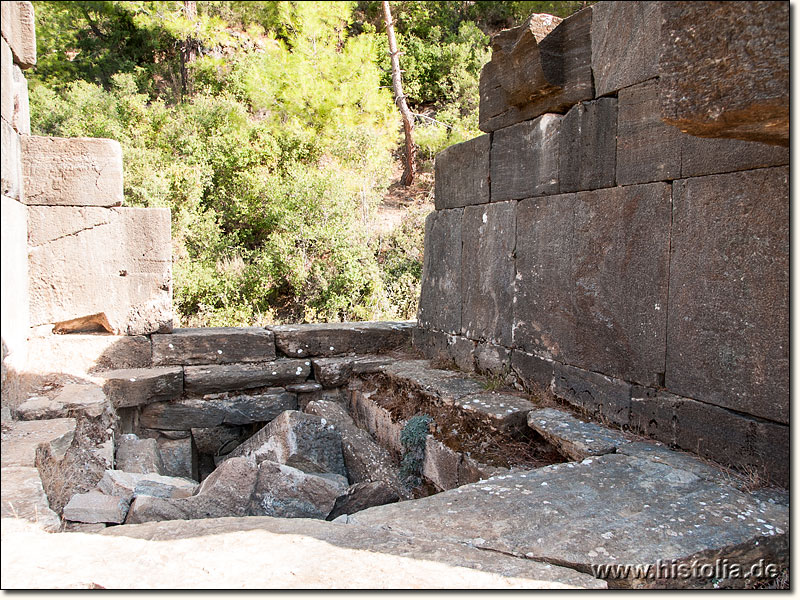 Titiopolis in Kilikien - Innenraum eines kleinen Tempels bei Titiopolis