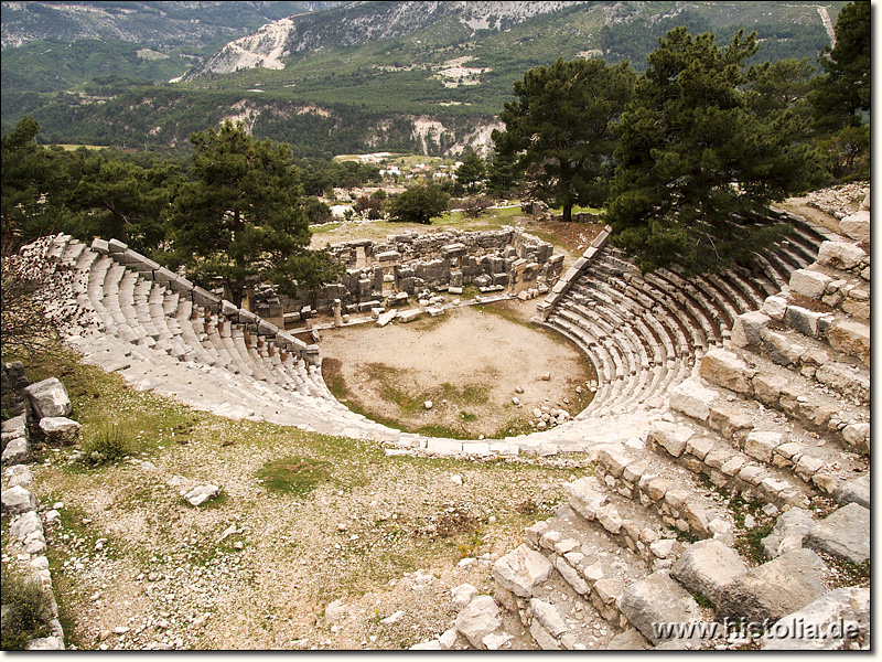 Arykanda in Lykien - Ansicht des Theaters vom Stadion