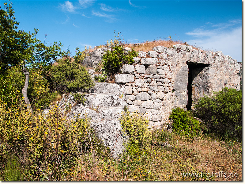 Dereagzi-Kalesi in Lykien - Gebäude auf der Spitze des Burgberges