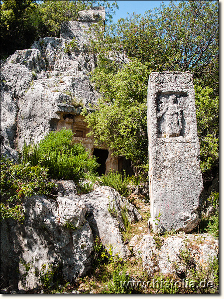 Hoyran in Lykien - lykisches Felsengrab mit Stele