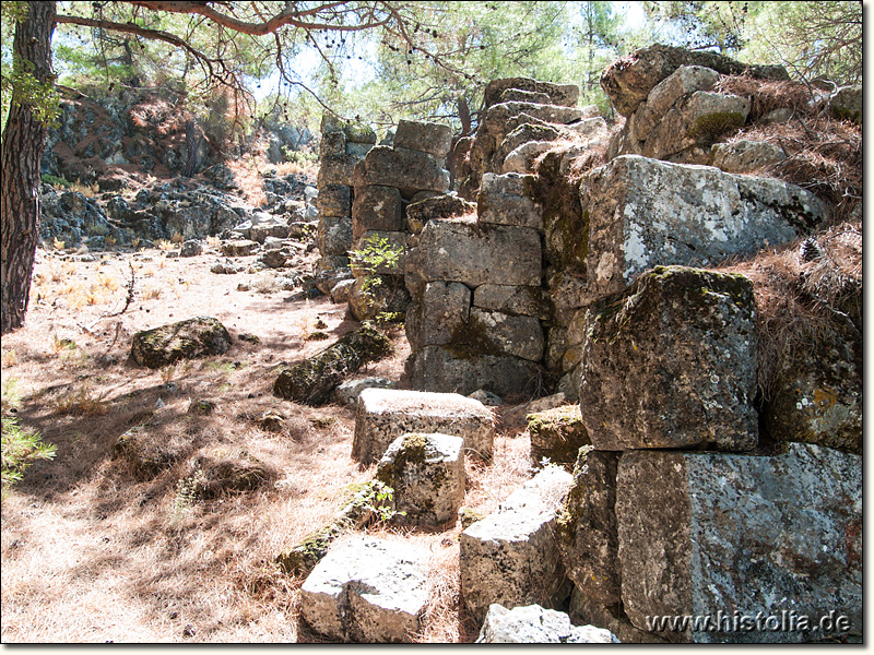 Kadyanda in Lykien - Stadtmauer in der Nähe des Theaters