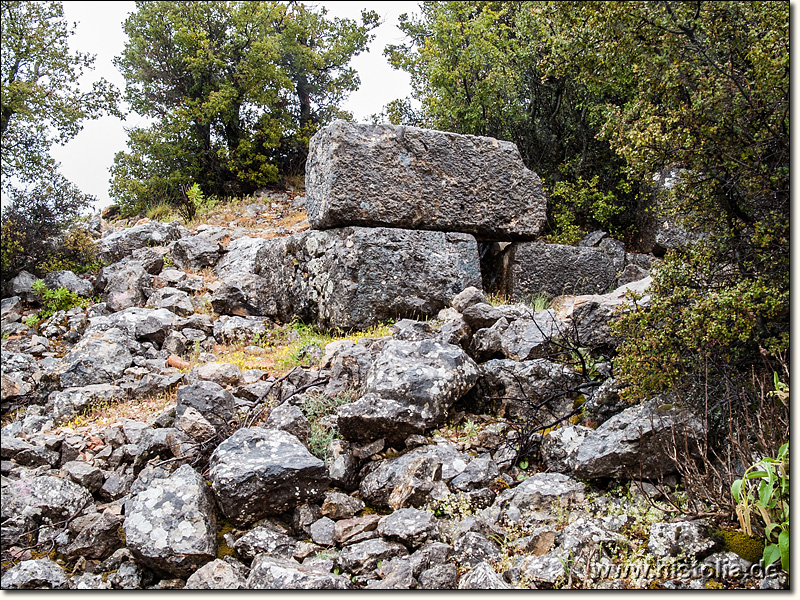 Nisa in Lykien - Reste der Befestigungsmauern der Akropolis von Nisa