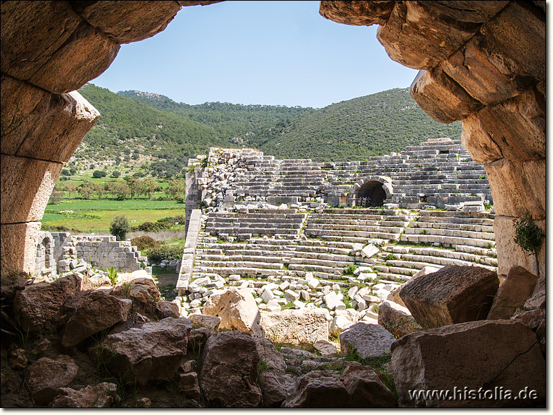 Patara in Lykien - Durchgang zum Diazoma