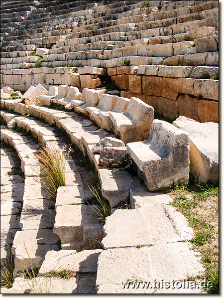 Patara in Lykien - besondere Sitzreihe am Diazoma