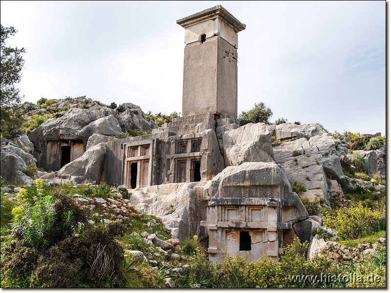 Xanthos in Lykien - Pfeilergrab auf dem östlichen Akropolishügel