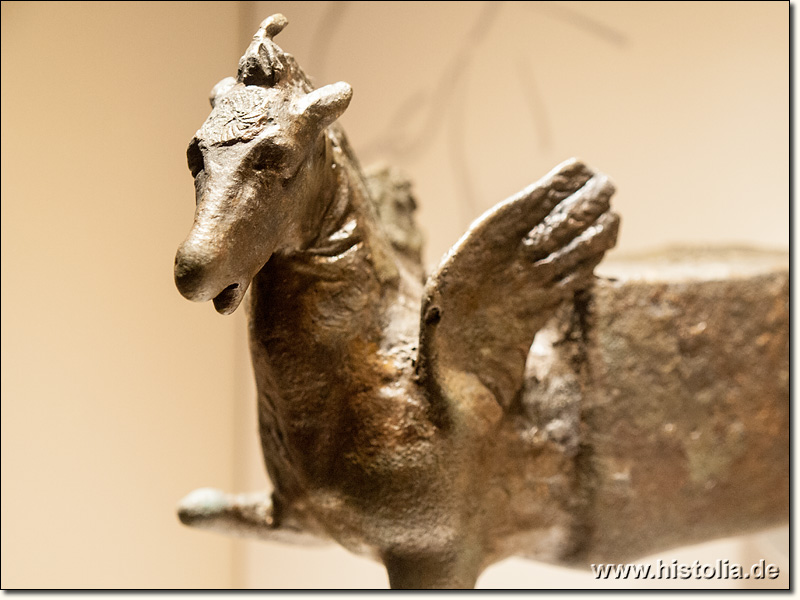 Museum von Alanya - Das geflügelte Pferd 'Pegasus' als Verzierung an einem antiken Schiff
