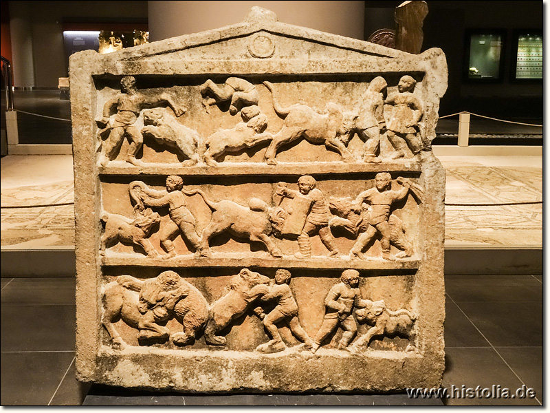 Museum von Aydin - Reliefplatte mit kämpfenden Gladiatoren. Ein Fundstück aus Nysa