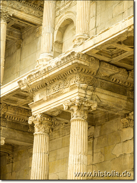 Museum von Berlin - Detail des großen Markttores von Milet