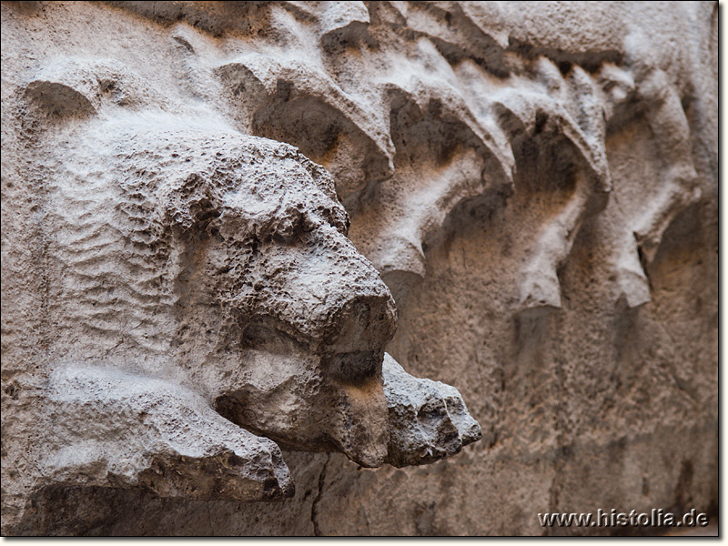 Britisches Museum in London - Löwenkopf als Verzierung auf dem Deckel des Payava-Sarkophag