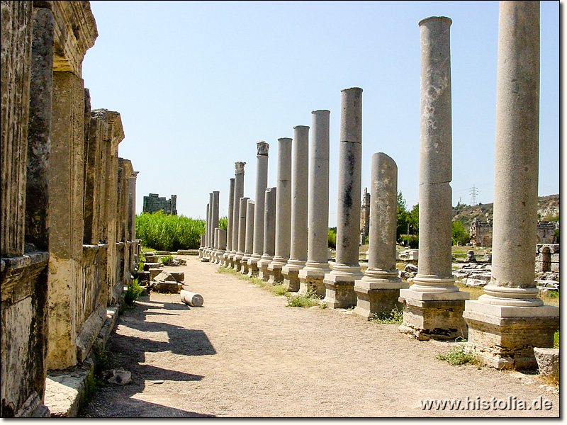 Perge in Pamphylien - Kolonnaden / Agora