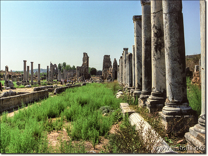 Perge in Pamphylien - Kolonnadenstrasse