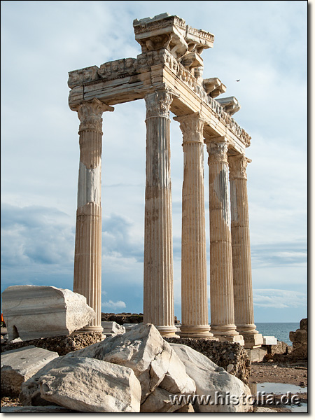 Side in Pamphylien - Apollon-Tempel am Hafen