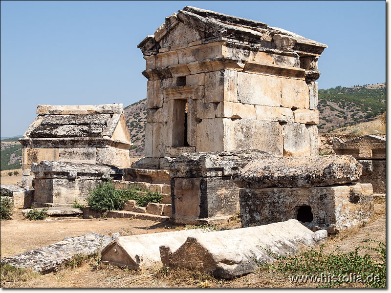 Hierapolis in Phrygien - Grabhäuser in der Nord-Nekropole von Hierapolis