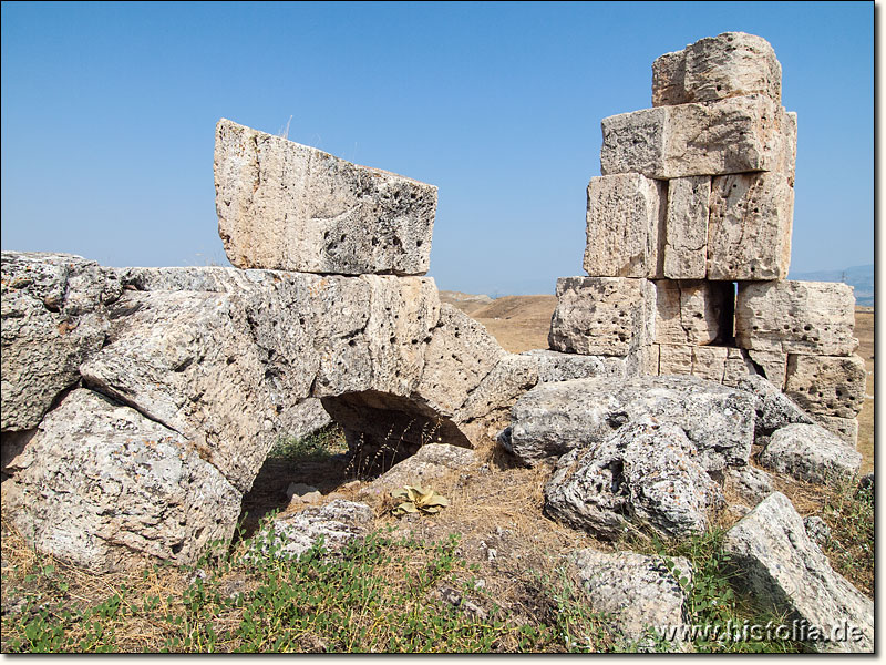 Laodikeia in Phrygien - Architekturreste der s.g. West-Bäder etwa im Zentrum des Ausgrabungsgebietes