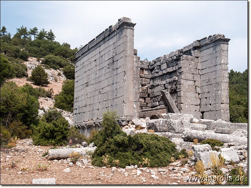 Adada in Pisidien - Zeus-Serapis-Tempel