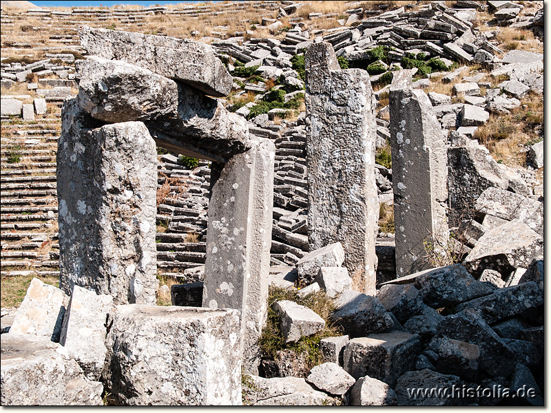 Sagalassos in Pisidien - Das Bühnenhaus des Theaters von Innen mit Blick in die Cavea