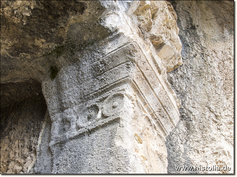 Idyma in Karien - Verzierungen an den Säulen des Tempelgrabes des 'Paktyes'