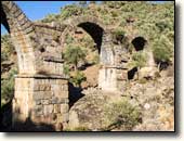 zur Bilderseite des römischen Aquädukts 'Kargi Kemer' in Karien